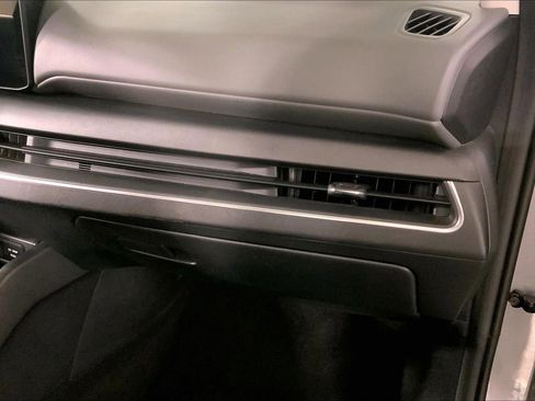 Used 2025 Kia K4 FWD image 16