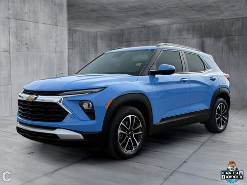 Certified 2024 Chevrolet TrailBlazer LT w/ Convenience Package FWD image 2