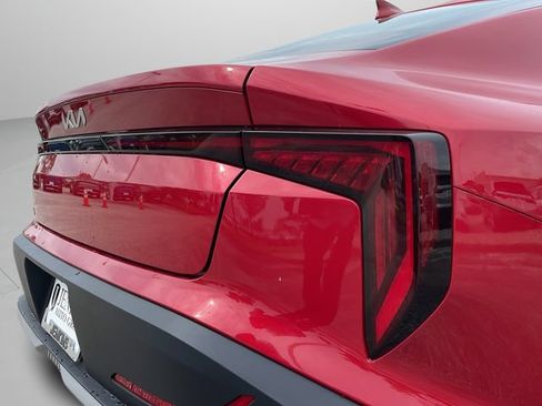 New 2026 Kia K4 FWD image 32