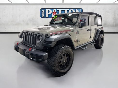 Used 2023 Jeep Wrangler Unlimited Rubicon w/ Cold Weather Group AWD/4WD image 3