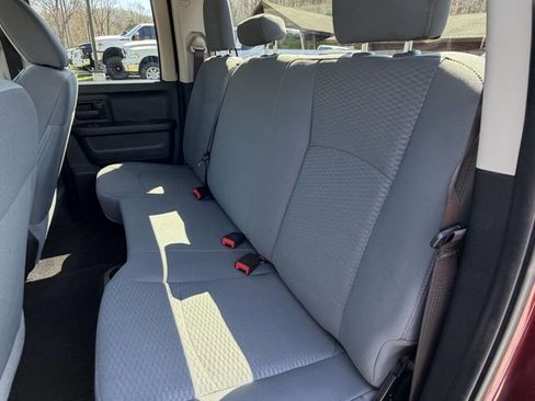Used 2019 RAM 1500 Express image 35