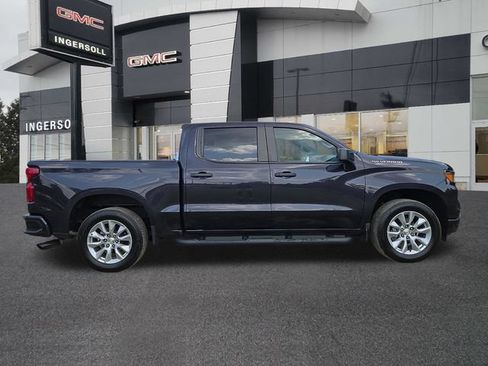 Used 2023 Chevrolet Silverado 1500 Custom AWD/4WD image 24