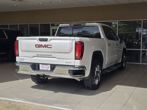 Used 2024 GMC Sierra 1500 SLT image 7