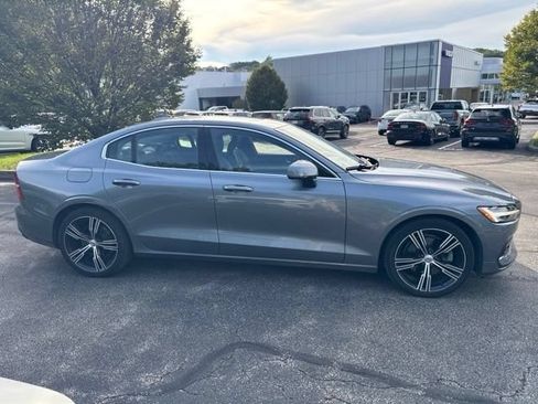 Used 2021 Volvo S60 T5 Inscription AWD/4WD image 13