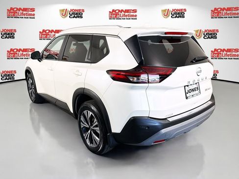 Certified 2023 Nissan Rogue SV w/ SV Premium Package image 2