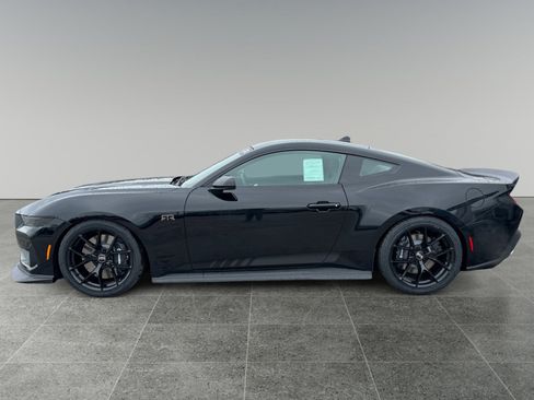 New 2026 Ford Mustang GT Premium w/ GT Performance Package image 2