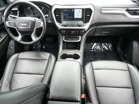 Used 2023 GMC Acadia SLT w/ Preferred Package AWD/4WD image 10