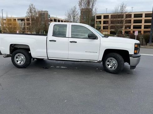 Used 2015 Chevrolet Silverado 1500 W/T RWD image 6