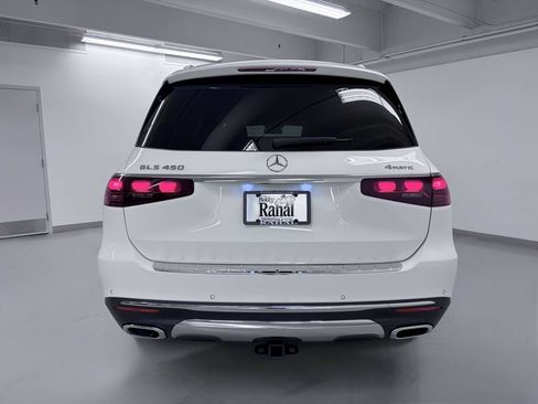 Certified 2025 Mercedes-Benz GLS 450 4MATIC image 6