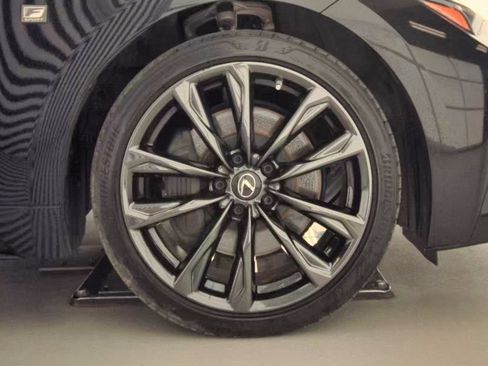 Used 2022 Lexus IS 350 F Sport AWD/4WD image 20