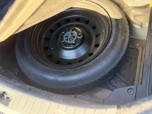 Used 2010 Hyundai Genesis 2.0T image 23