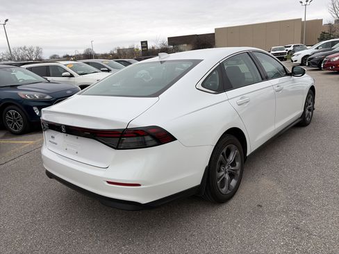 Used 2024 Honda Accord EX image 5
