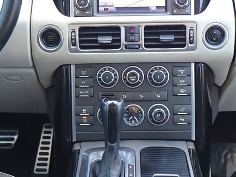 Used 2010 Land Rover Range Rover Supercharged AWD/4WD image 15