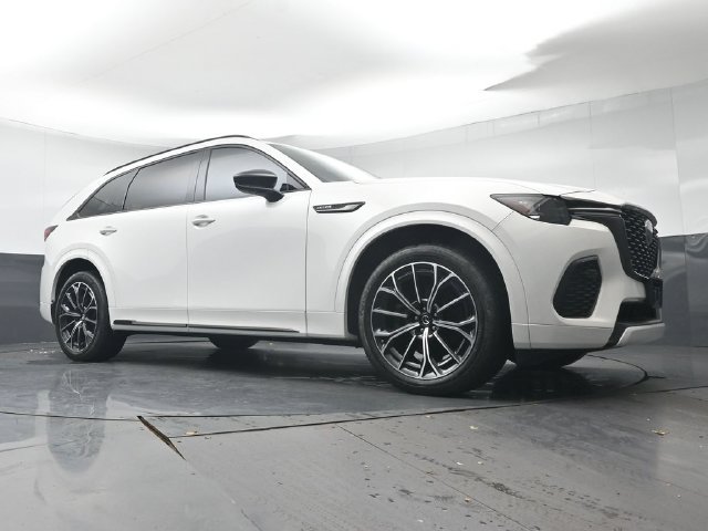 Certified 2025 MAZDA CX-70 3.3 Turbo S w/ Premium Package AWD/4WD image 32