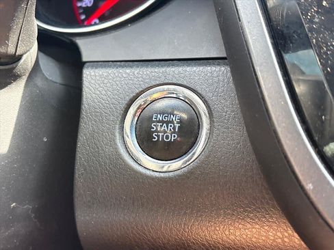 Used 2020 Toyota Camry XSE FWD image 19