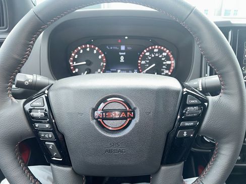 New 2026 Nissan Frontier PRO-4X w/ Pro Premium Package AWD/4WD image 17
