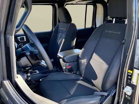 Certified 2023 Jeep Gladiator Overland image 21