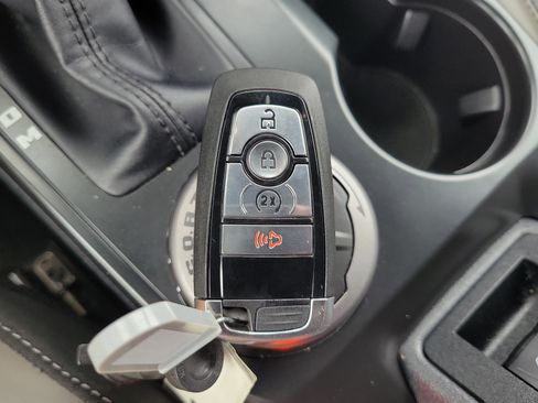 Certified 2025 Ford Bronco Outer Banks AWD/4WD image 29