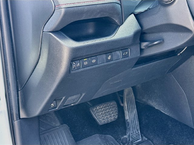 Used 2023 Toyota RAV4 SE w/ Weather & Moonroof Package AWD/4WD image 10