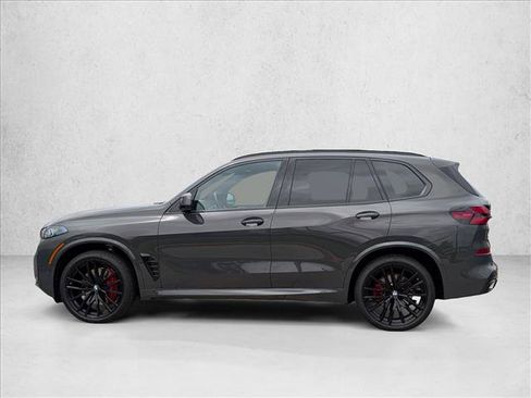 Certified 2026 BMW X5 sDrive40i w/ Executive Package RWD image 9