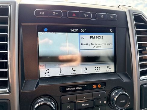 Used 2017 Ford F350 Lariat w/ Tow Technology Bundle image 19