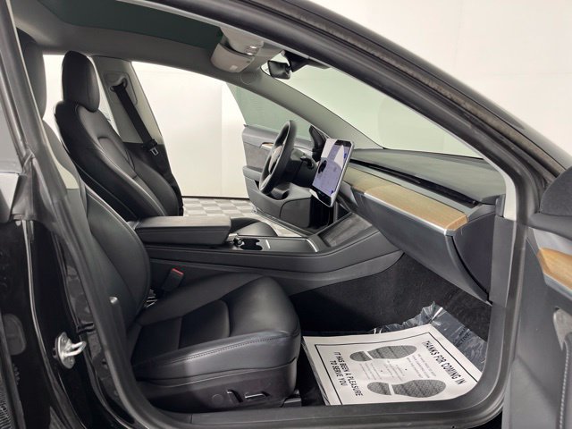 Used 2023 Tesla Model 3 Standard Range RWD image 39