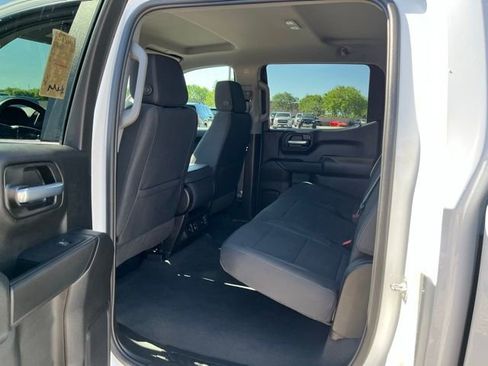 Used 2025 Chevrolet Silverado 1500 Custom image 23