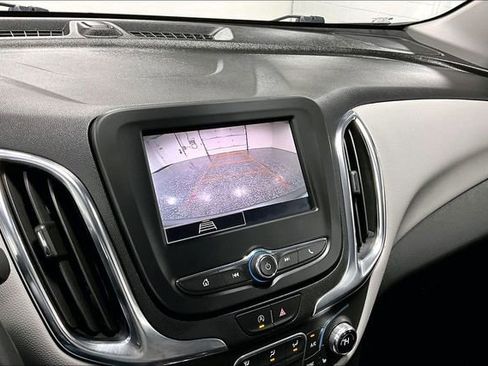 Used 2023 Chevrolet Equinox LT w/ Driver Convenience Package AWD/4WD image 14