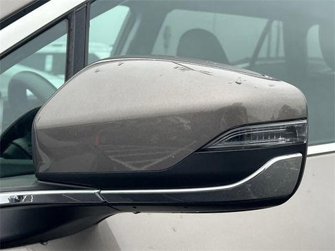 Certified 2022 Subaru Outback Limited image 35