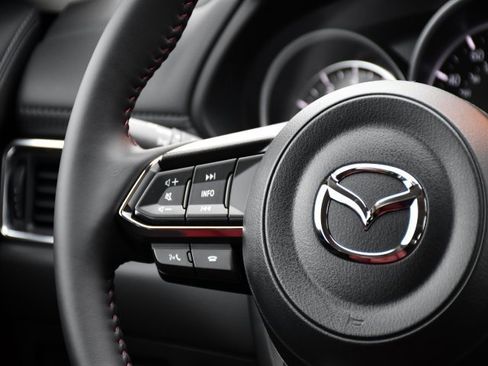 New 2025 MAZDA CX-5 Carbon Edition image 25