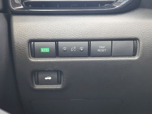 Certified 2022 Nissan Sentra SV w/ All-Weather Package image 26