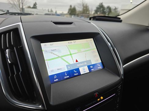 Used 2019 Ford Edge Titanium w/ Equipment Group 301A image 31