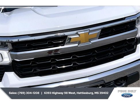 Used 2023 Chevrolet Silverado 1500 LT w/ Max Trailering Package AWD/4WD image 22