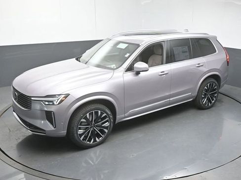 New 2026 Volvo XC90 B6 Ultra w/ Protection Package Premier image 45