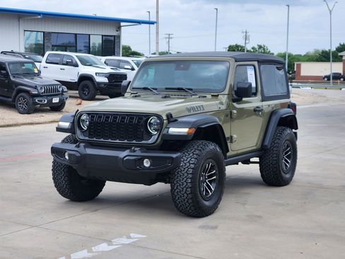 Used 2025 Jeep Wrangler Sport image 2
