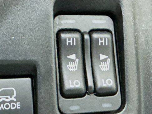 Used 2023 Subaru Crosstrek 2.0i Premium image 23