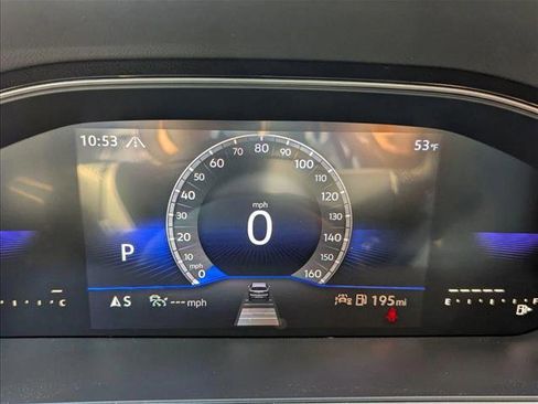 New 2025 Volkswagen Jetta SE image 10