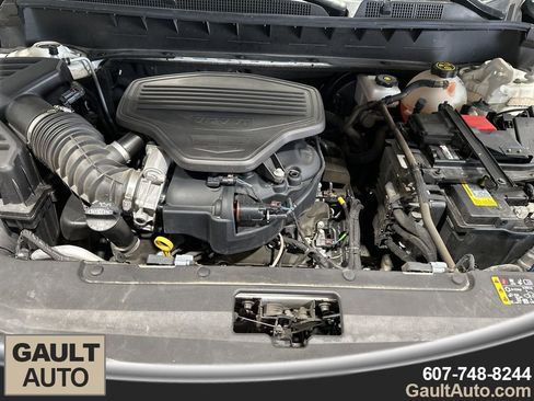 Used 2022 Cadillac XT6 Premium Luxury image 25