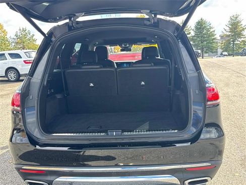 Used 2021 Mercedes-Benz GLS 450 4MATIC image 14