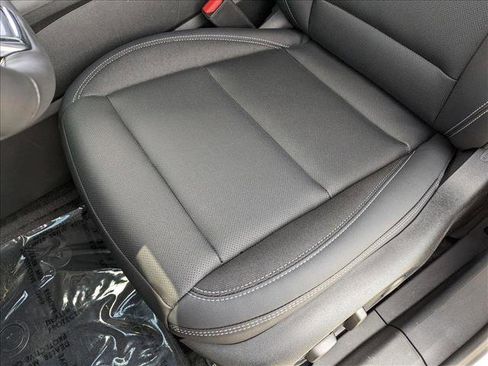 New 2025 Chevrolet Blazer EV LT image 4