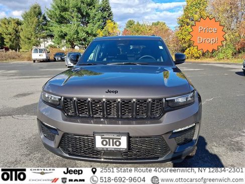 New 2025 Jeep Grand Cherokee Limited w/ Black Appearance Package image 2
