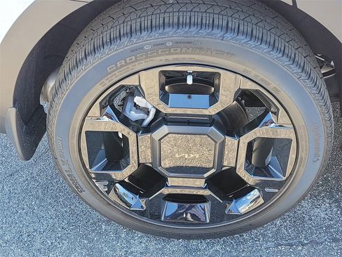 Used 2025 Kia Sorento SX Prestige w/ Olive Brown Leather Package image 7