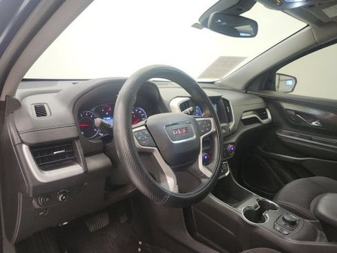 Used 2024 GMC Terrain SLE w/ Driver Convenience Package FWD image 12