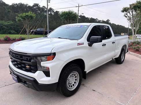 Used 2023 Chevrolet Silverado 1500 W/T w/ Z71 Off-Road Package AWD/4WD image 12