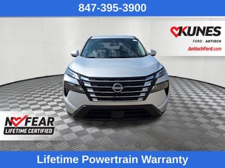 Used 2025 Nissan Rogue SV video 2