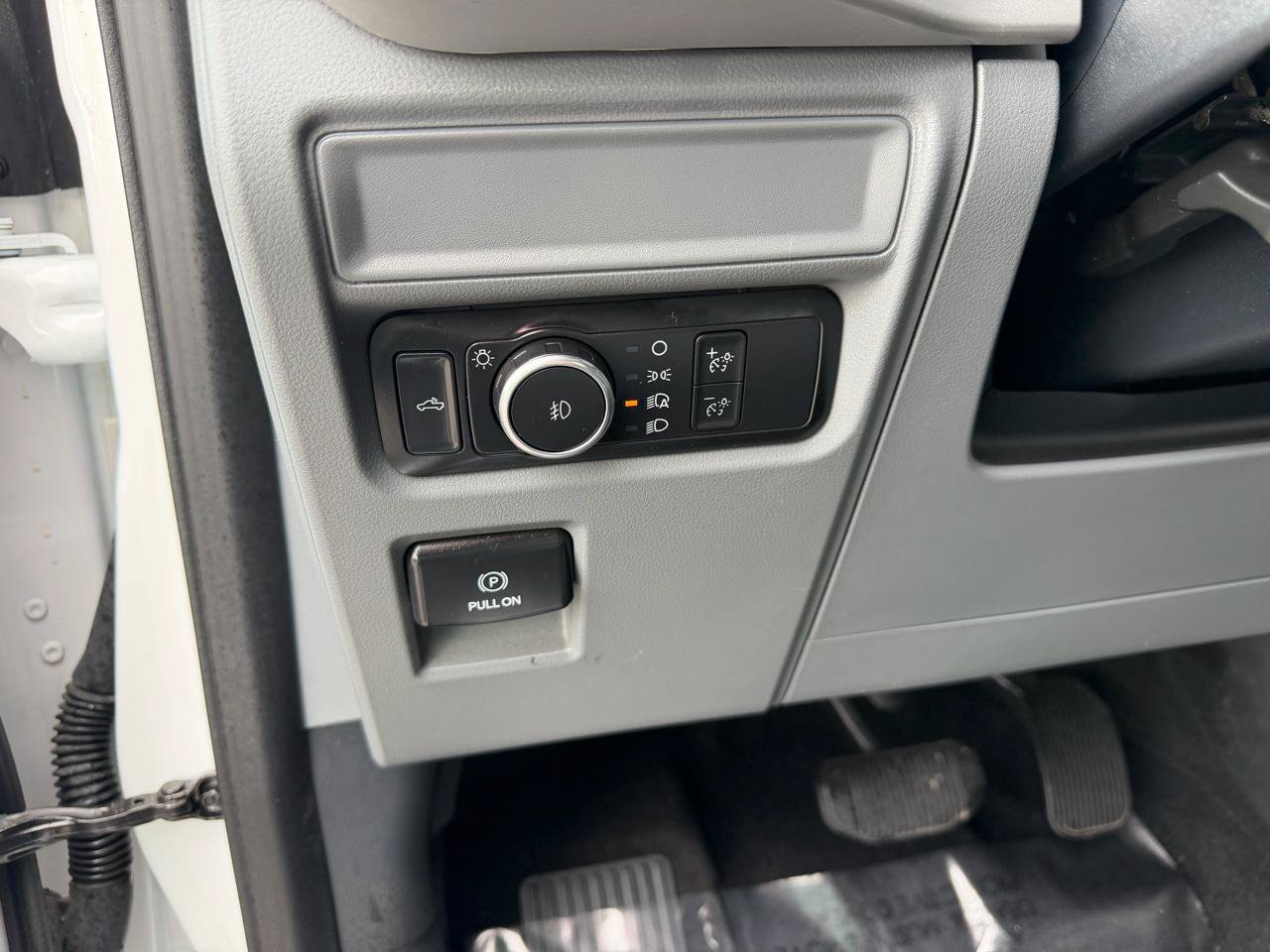 Used 2022 Ford F150 XLT w/ Equipment Group 301A Mid AWD/4WD image 10