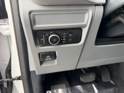 Used 2022 Ford F150 XLT w/ Equipment Group 301A Mid AWD/4WD image 10