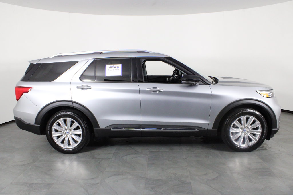 Used 2024 Ford Explorer Limited w/ Limited Technology Package RWD image 10