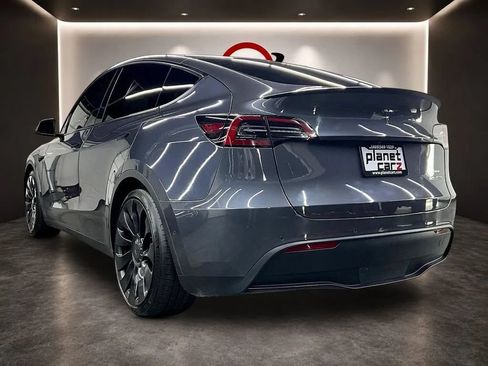 Used 2022 Tesla Model Y Performance AWD/4WD image 5