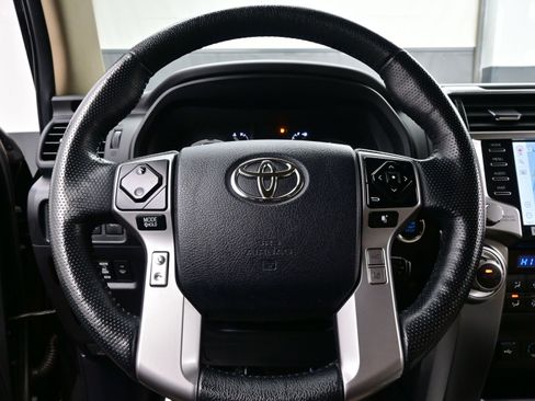 Used 2024 Toyota 4Runner Limited image 24